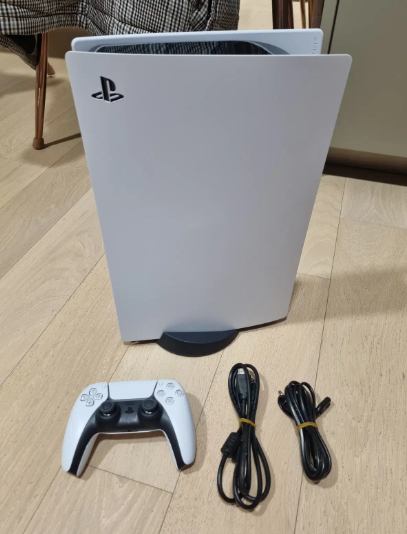 플스5 / PS5 디스크 모델 1118A 풀박스 팝니다