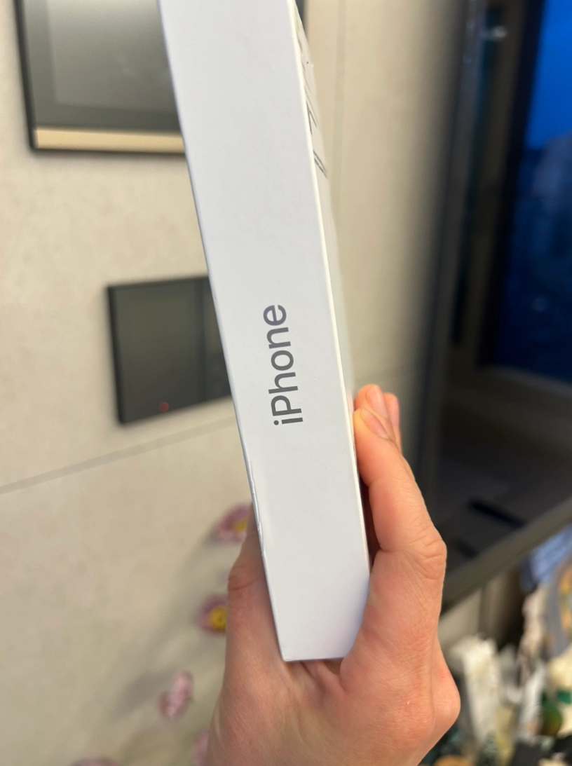 아이폰 16Pro 화이트 티타늄 새상품