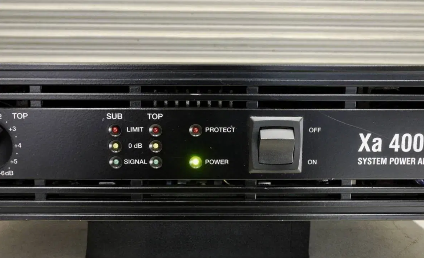 특A급 다이나코드 XA-4000 파워앰프
