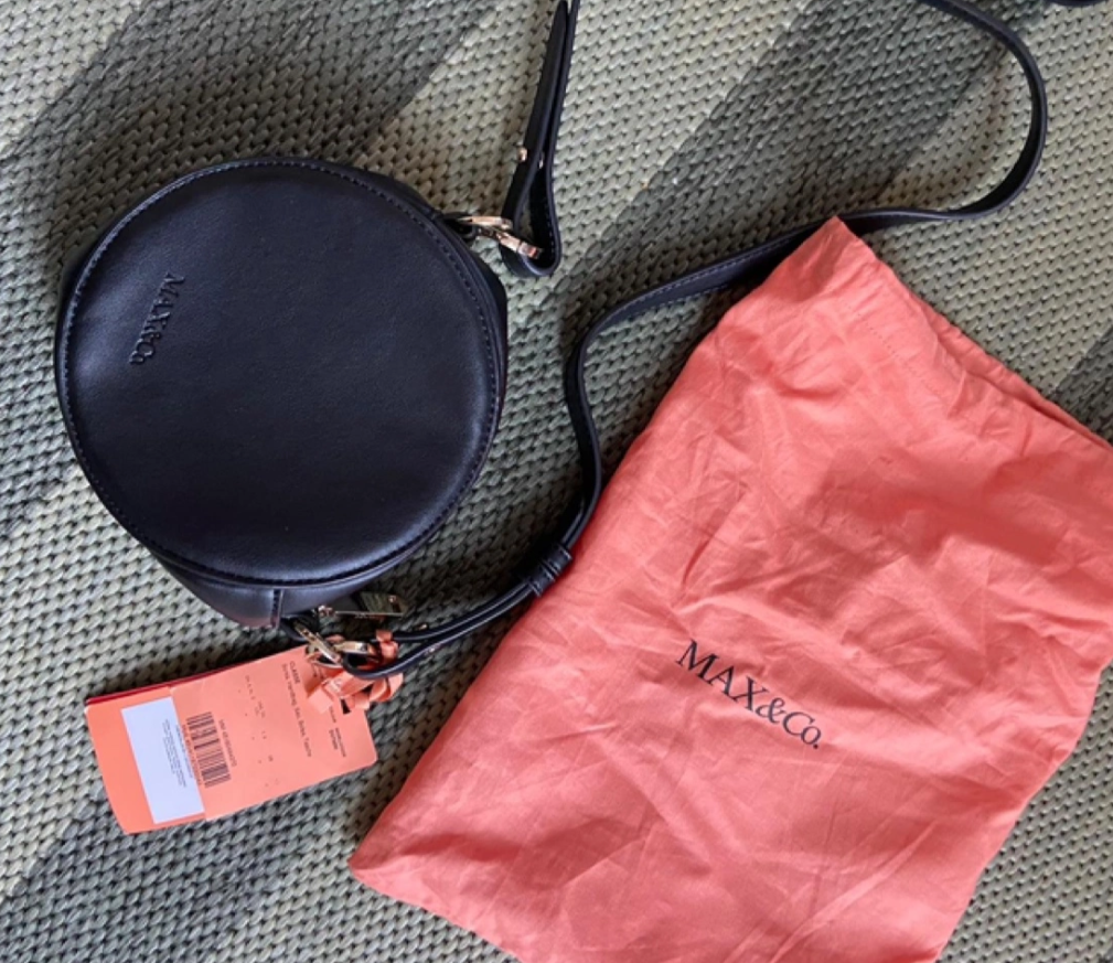 MAX&Co. 블랙 원형 미니백