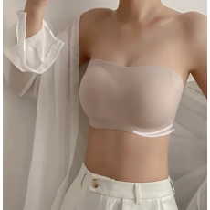 새상품 흘러내리지 않는 튜브탑 브라탑 크림색