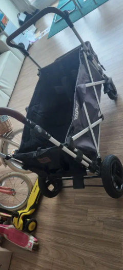 킨즈웨건 무브2 판매합니다