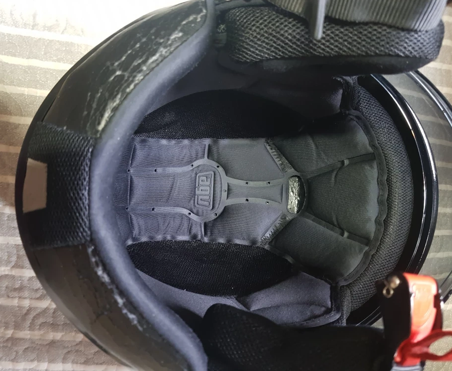 agv 오토바이헬멧 팔아요
